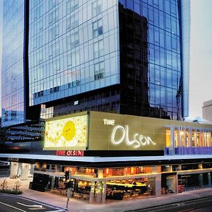 The Olsen Melbourne Art Series
